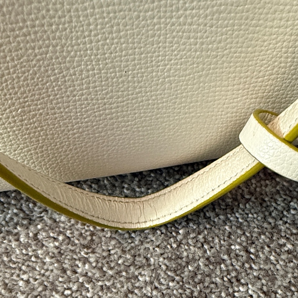 Kate Spade Tote - Picture 14 of 14